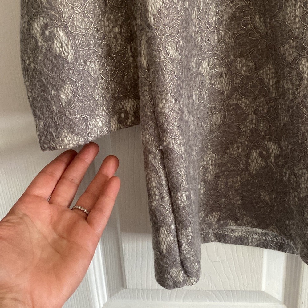 Banana Republic metallic bonded lace top M - Picture 6 of 7